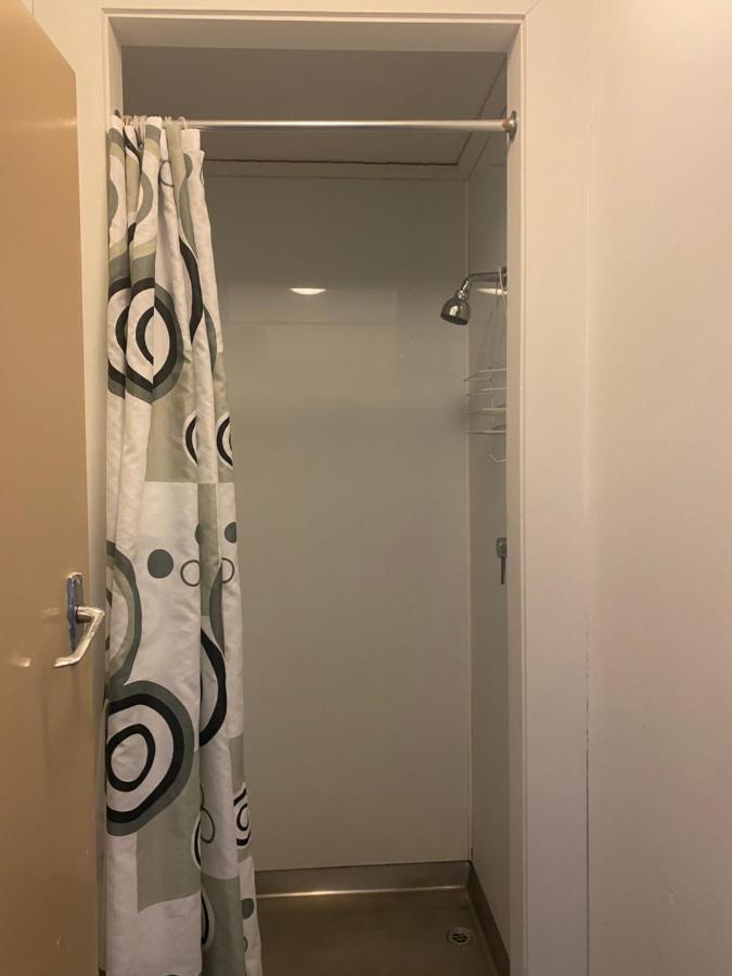 Downtown Backpackers & Accommodation Нелсън Екстериор снимка