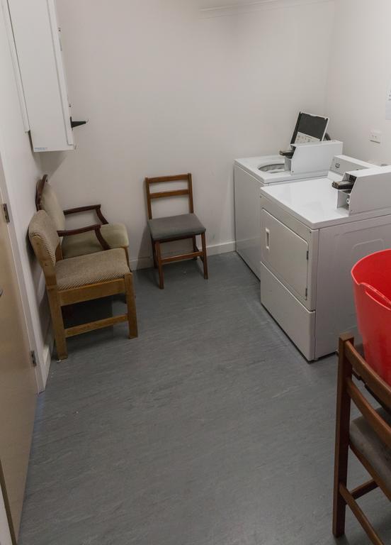 Downtown Backpackers & Accommodation Нелсън Екстериор снимка