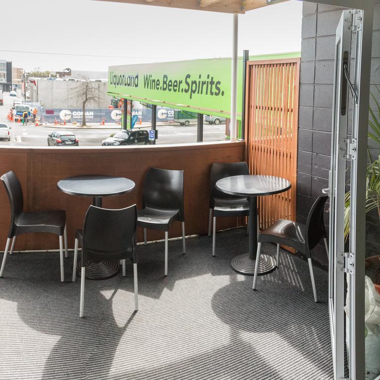 Downtown Backpackers & Accommodation Нелсън Екстериор снимка