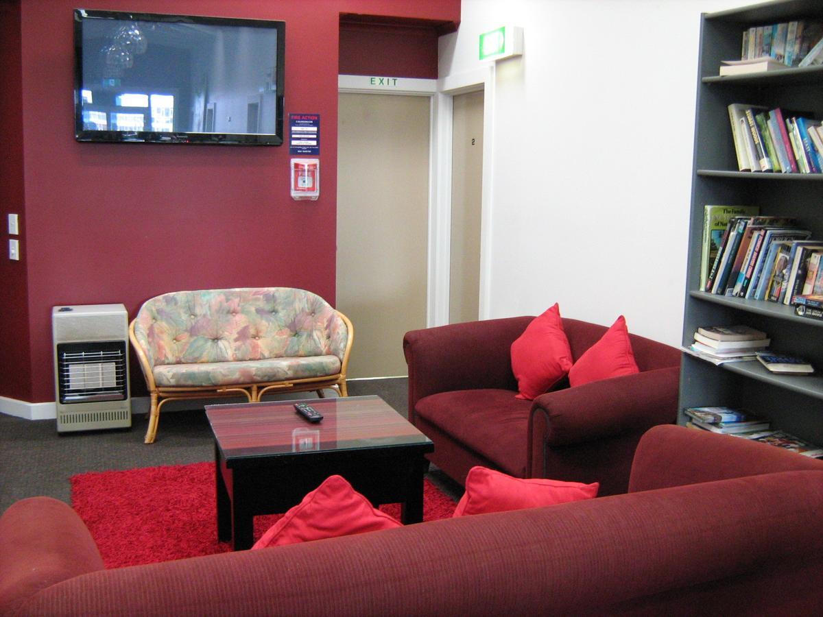 Downtown Backpackers & Accommodation Нелсън Екстериор снимка